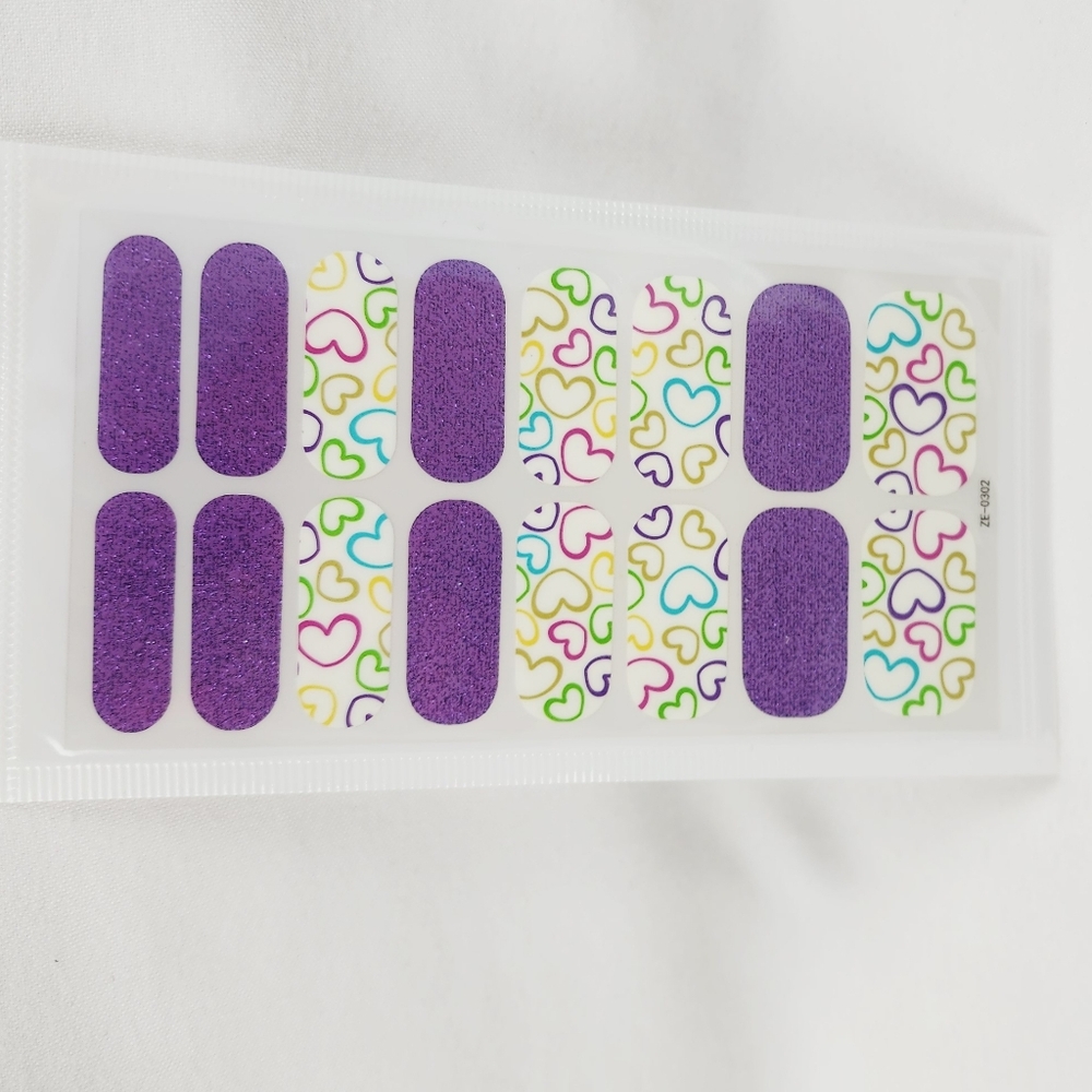 3 FOR $13 🔥 Trendy Self Adhesive Nails Wrap